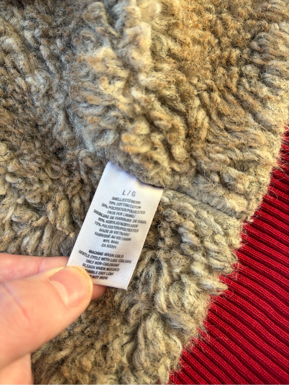 Aeropostale vintage women’s Red Faux-Fur Lined Hoodie Jacket - Picture 5 of 7